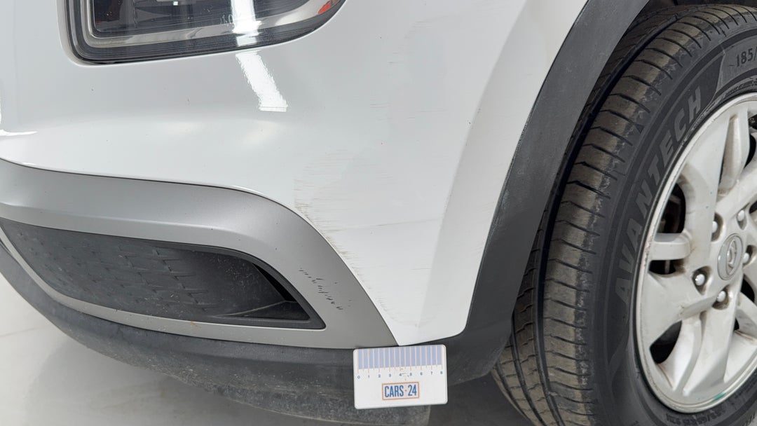 2023 Hyundai Venue Venue, Automatic, 50200 km, Bumper Front Scuff