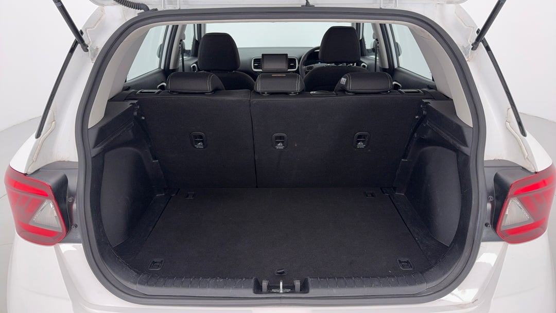 2023 Hyundai Venue Venue, Automatic, 50200 km, Boot Inside View