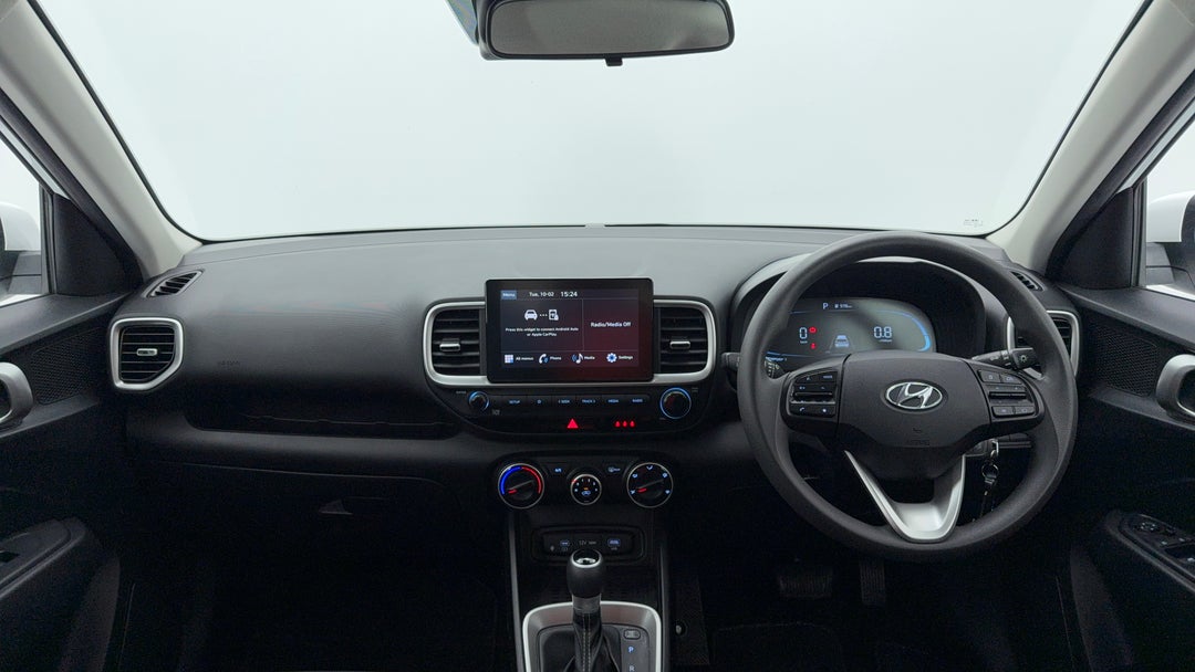 2023 Hyundai Venue Venue, Automatic, 50200 km, Dashboard View