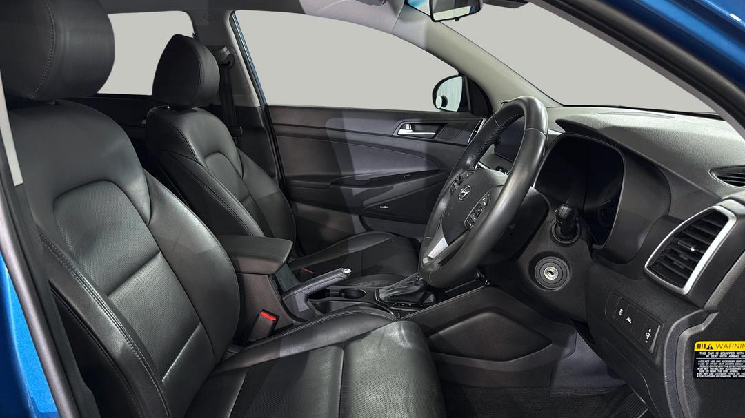 2020 Hyundai Tucson Active X (2WD) Black Int, Automatic, 37268 km, Right Side Front Door Cabin View