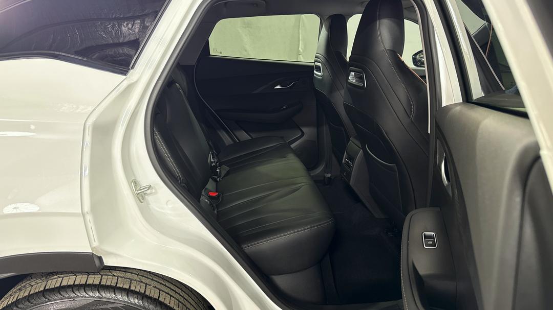2025 Chery C5 Ultimate, Automatic, 19284 km, Right Side Rear Door Cabin View