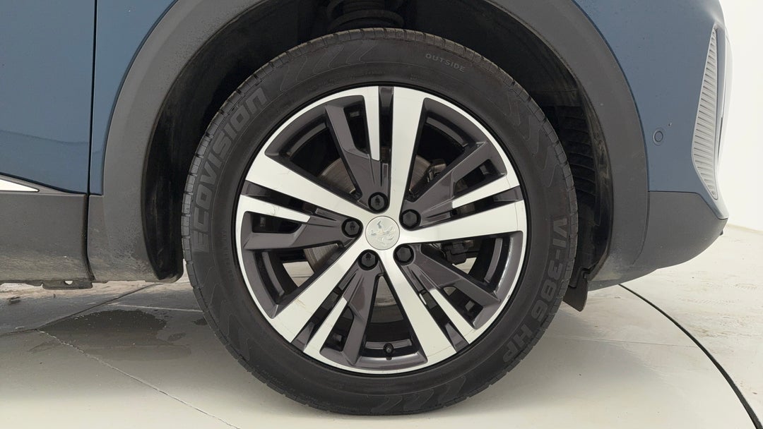 2021 Peugeot 3008 Allure 1.6 Thp, Automatic, 94305 km, Right Front Wheel