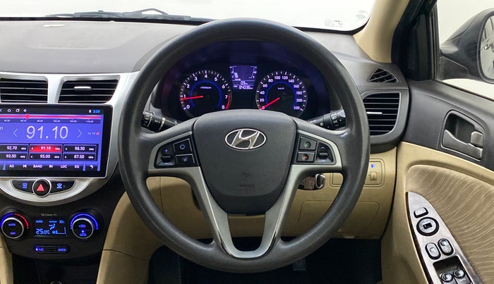 2017 Hyundai Verna FLUIDIC 1.6 SX VTVT, Petrol, Manual, 84,183 km, Steering Wheel Close Up