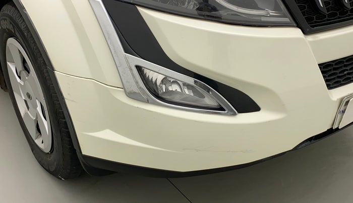 2018 Mahindra XUV500 W6 AT 1.99, Diesel, Automatic, 25,281 km, Front bumper - Minor scratches
