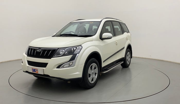 2018 Mahindra XUV500 W6 AT 1.99, Diesel, Automatic, 25,281 km, Left Front Diagonal