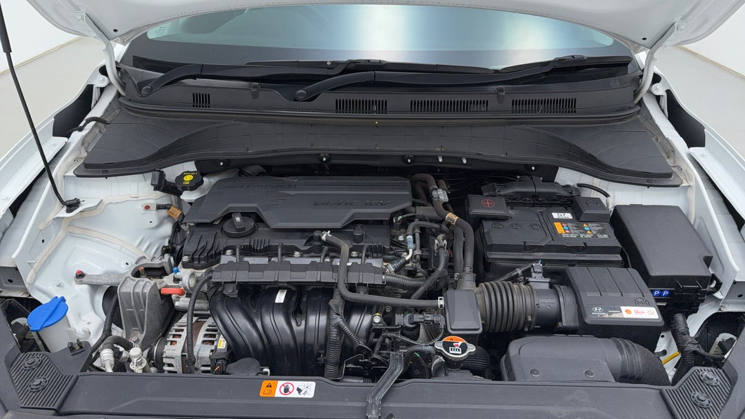 Open Bonnet (Engine)