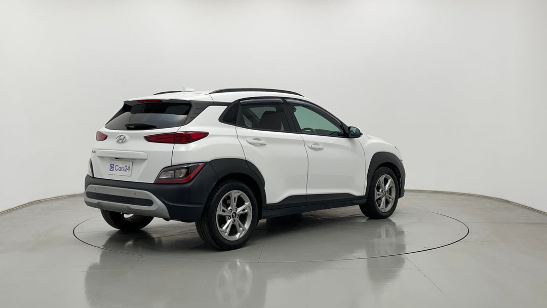 Right Back Diagonal (45- Degree) View