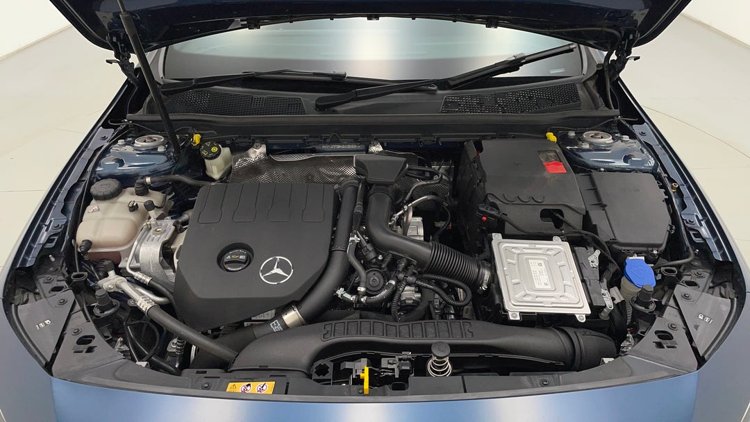 Open Bonnet (Engine)