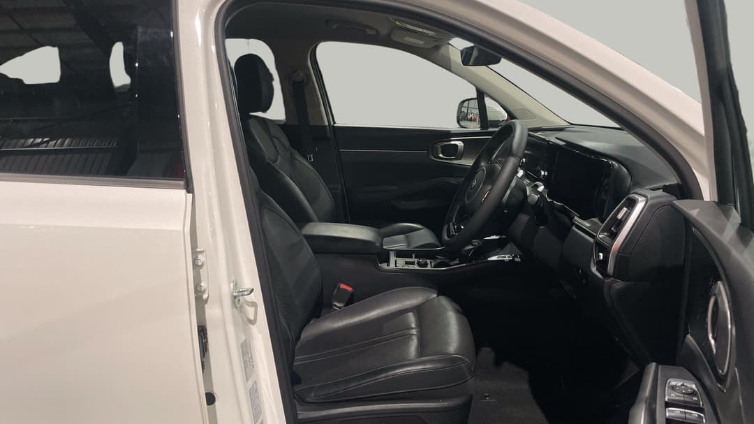 2021 Kia Sorento Sport+ 7 Seat, Automatic, 107538 km, Right Side Front Door Cabin View