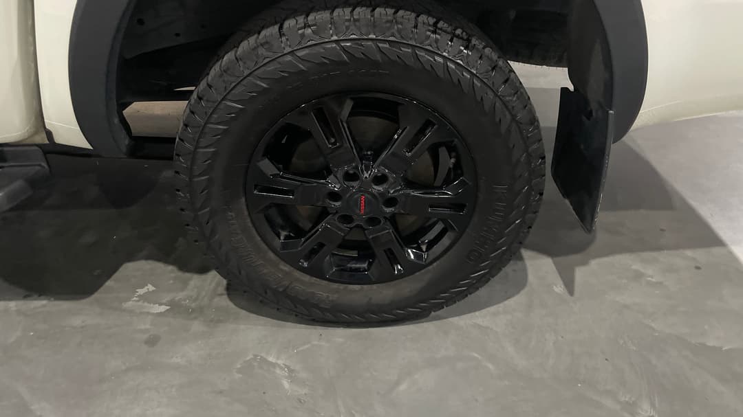 2021 Nissan Navara Pro-4x (4x4), Automatic, 100037 km, Left Rear Wheel