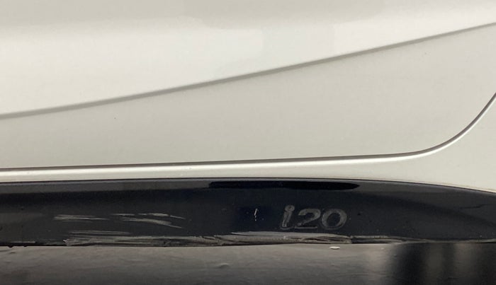 2021 Hyundai NEW I20 ASTA 1.2 MT, Petrol, Manual, 12,483 km, Left running board - Minor scratches
