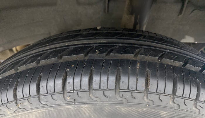 2018 Renault Kwid CLIMBER 1.0, Petrol, Manual, 14,878 km, Left Rear Tyre Tread