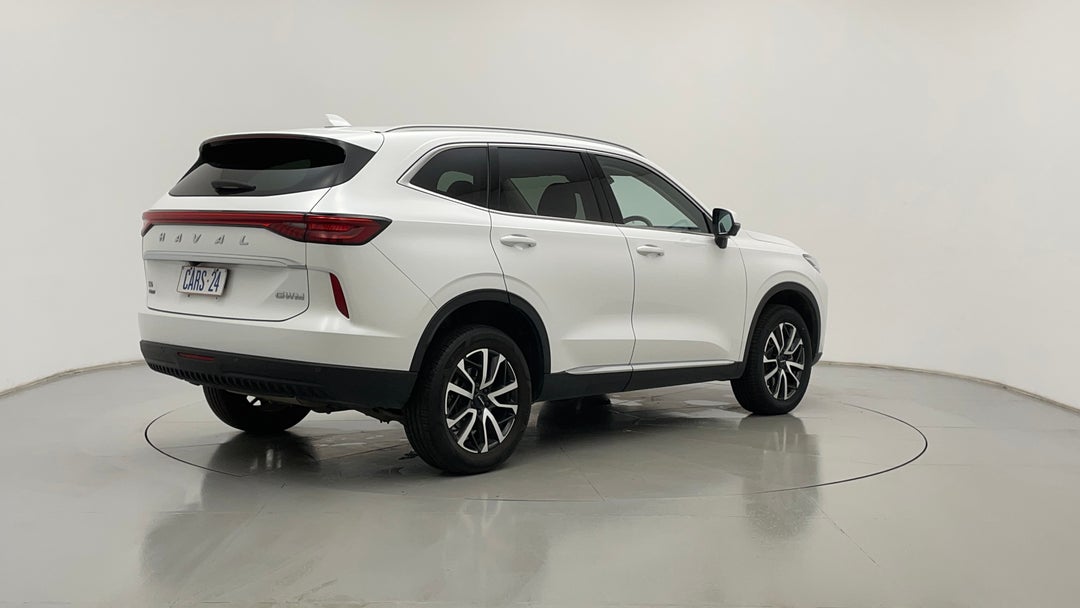 Right Back Diagonal (45- Degree) View