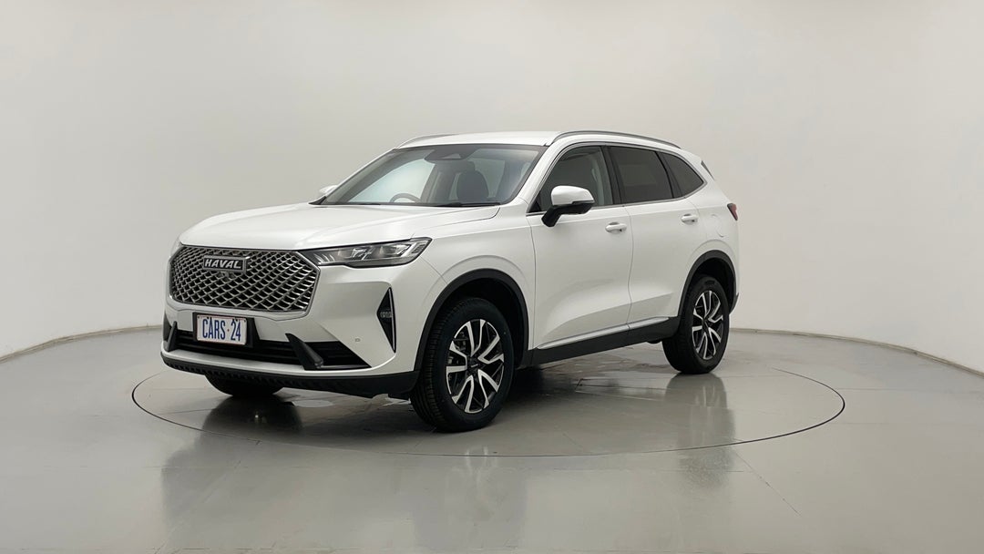 Left Front Diagonal (45- Degree) View