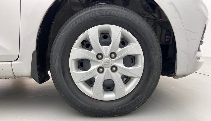 2018 Hyundai Elite i20 MAGNA EXECUTIVE CVT, Petrol, Automatic, 28,677 km, Right Front Wheel