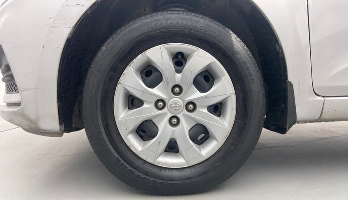 2018 Hyundai Elite i20 MAGNA EXECUTIVE CVT, Petrol, Automatic, 28,677 km, Left Front Wheel