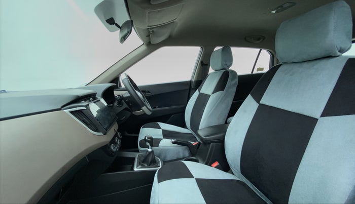 2018 Hyundai Creta 1.4 E PLUS CRDI, Diesel, Manual, 2,41,617 km, Right Side Front Door Cabin View