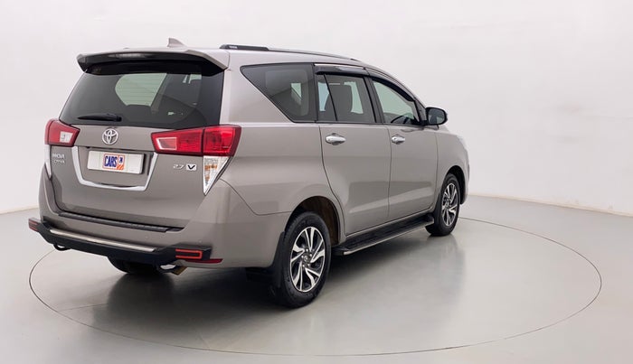 2022 Toyota Innova Crysta 2.7 VX 7 STR, Petrol, Manual, 13,719 km, Right Back Diagonal