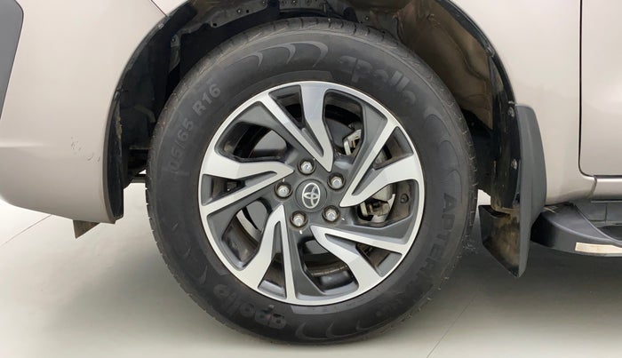 2022 Toyota Innova Crysta 2.7 VX 7 STR, Petrol, Manual, 13,719 km, Left Front Wheel