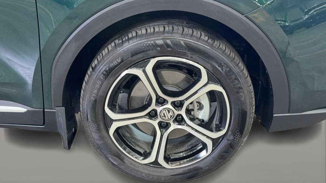 2025 MG ZS Vibe, Automatic, 9646 km, Right Front Wheel