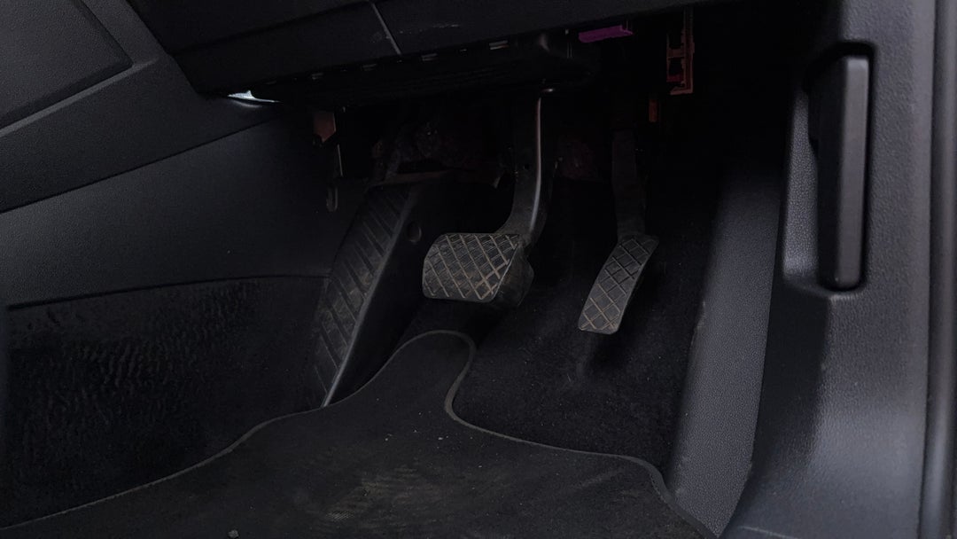Pedals and Footmat
