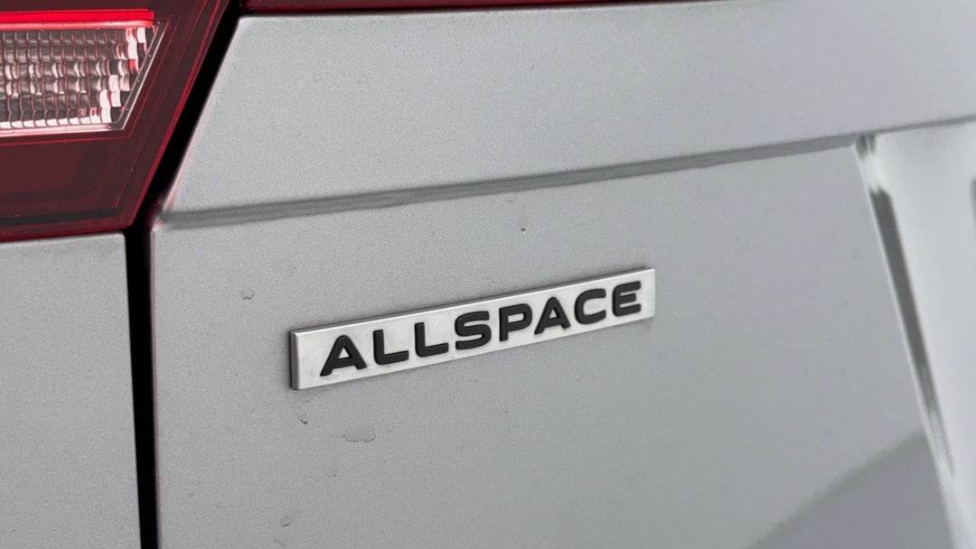 Badge (Boot Left Side)