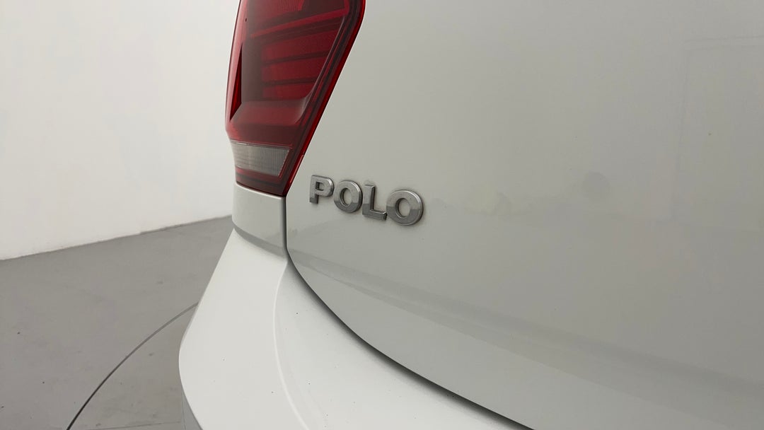 2018 Volkswagen Polo 70tsi Trendline, Automatic, 115590 km, Badge (Boot Left Side)