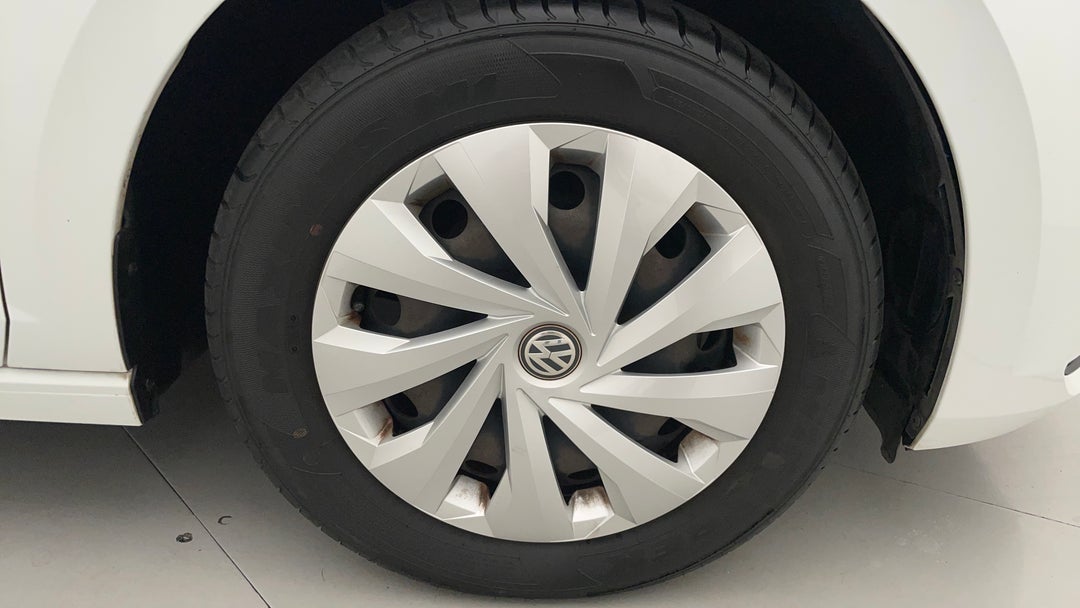 2018 Volkswagen Polo 70tsi Trendline, Automatic, 115590 km, Right Front Wheel
