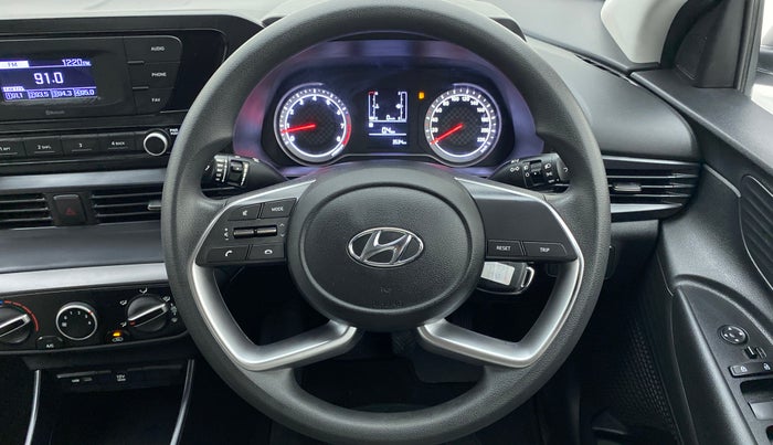2020 Hyundai NEW I20 MAGNA 1.2 MT, Petrol, Manual, 3,679 km, Steering Wheel Close Up