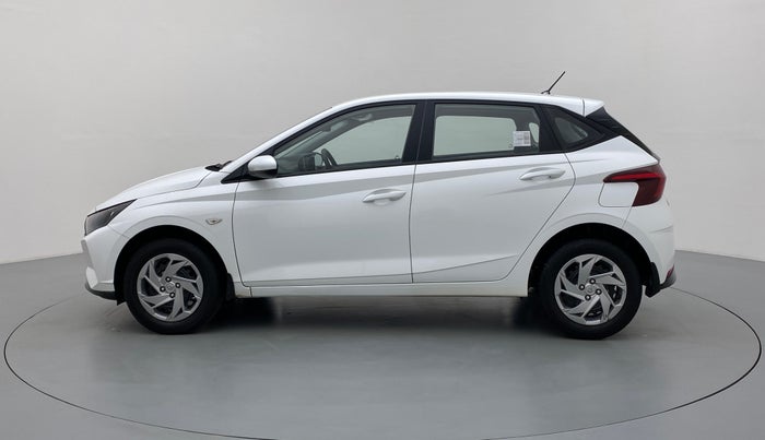 2020 Hyundai NEW I20 MAGNA 1.2 MT, Petrol, Manual, 3,679 km, Left Side