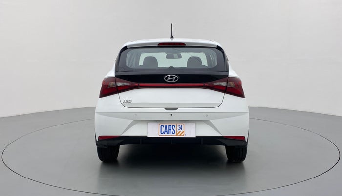 2020 Hyundai NEW I20 MAGNA 1.2 MT, Petrol, Manual, 3,679 km, Back/Rear