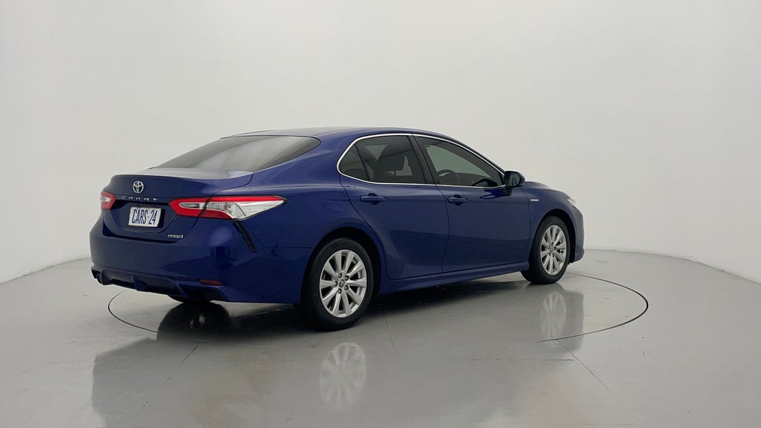 Right Back Diagonal (45- Degree) View