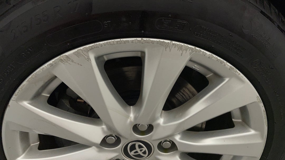 Wheels Rim Front LHS Scuff