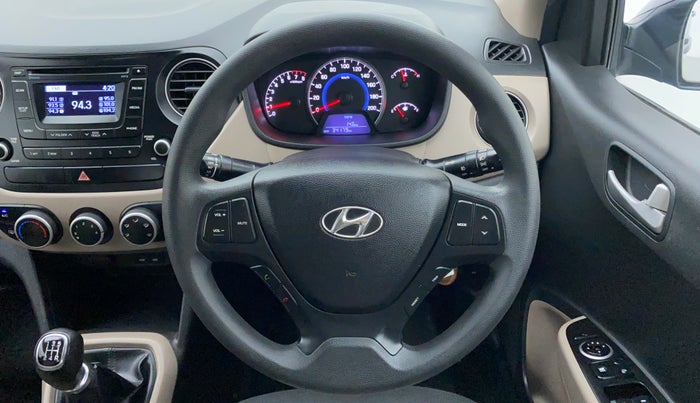 2015 Hyundai Grand i10 SPORTZ 1.2 KAPPA VTVT, Petrol, Manual, 34,290 km, Steering Wheel Close Up