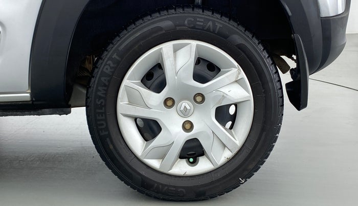 2020 Renault Kwid RXT, Petrol, Manual, 17,337 km, Left Rear Wheel