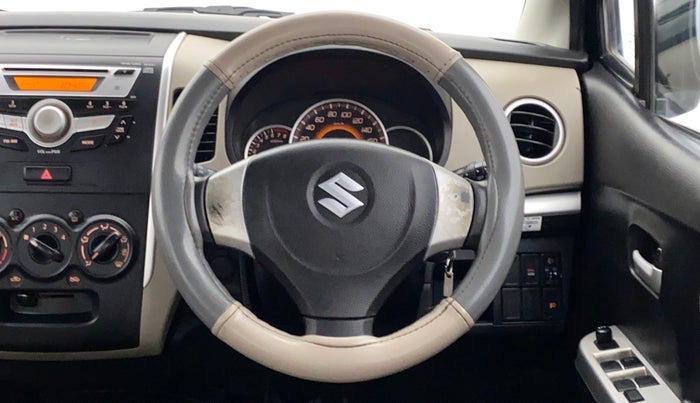 2015 Maruti Wagon R 1.0 VXI, Petrol, Manual, 31,305 km, Steering Wheel Close Up
