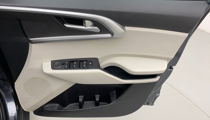 2022 KIA CARENS PRESTIGE 1.5 PETROL 7 STR, Petrol, Manual, 5,367 km, Driver Side Door Panels Control
