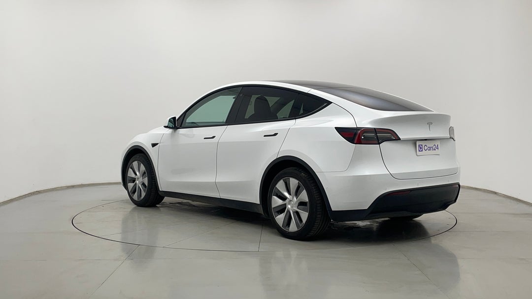 Left Back Diagonal (45- Degree) View