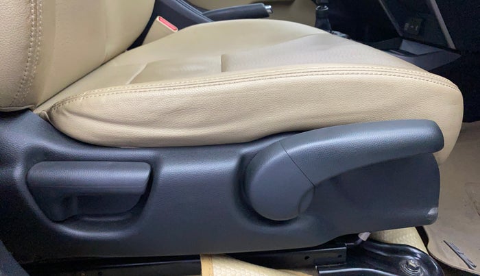 2015 Honda City 1.5L I-VTEC VX, Petrol, Manual, 42,071 km, Driver Side Adjustment Panel