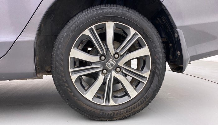 2017 Honda City V MT PETROL, Petrol, Manual, 46,014 km, Left Rear Wheel