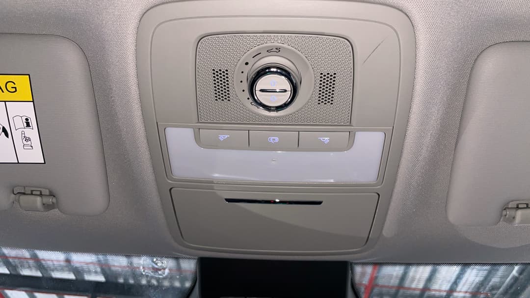 2022 MG Zst Essence, Automatic, 44938 km, On-Roof Controls/Sunglass holder