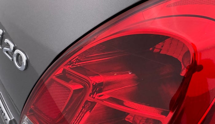 2013 Hyundai i20 SPORTZ 1.2 VTVT, Petrol, Manual, 30,823 km, Right tail light - Minor scratches