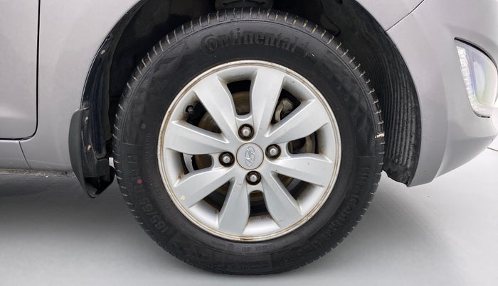 2013 Hyundai i20 SPORTZ 1.2 VTVT, Petrol, Manual, 30,823 km, Right Front Wheel