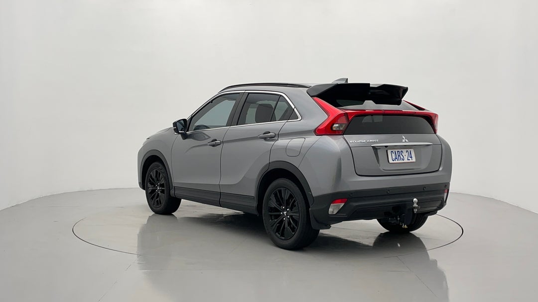 Left Back Diagonal (45- Degree) View