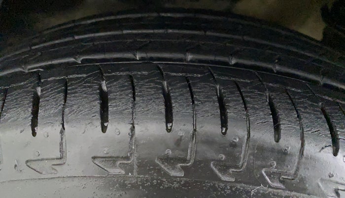 2018 Maruti IGNIS ZETA 1.2 K12, Petrol, Manual, 5,563 km, Left Rear Tyre Tread