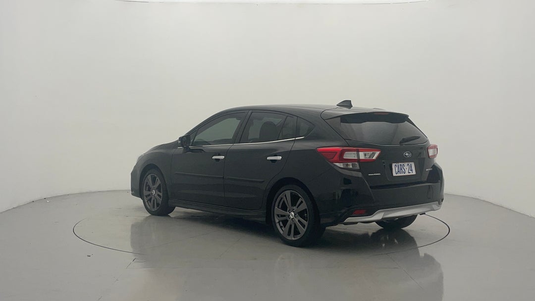 Left Back Diagonal (45- Degree) View