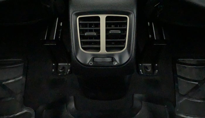 2019 Hyundai NEW SANTRO SPORTZ 1.1, Petrol, Manual, 4,350 km, Rear AC Vents