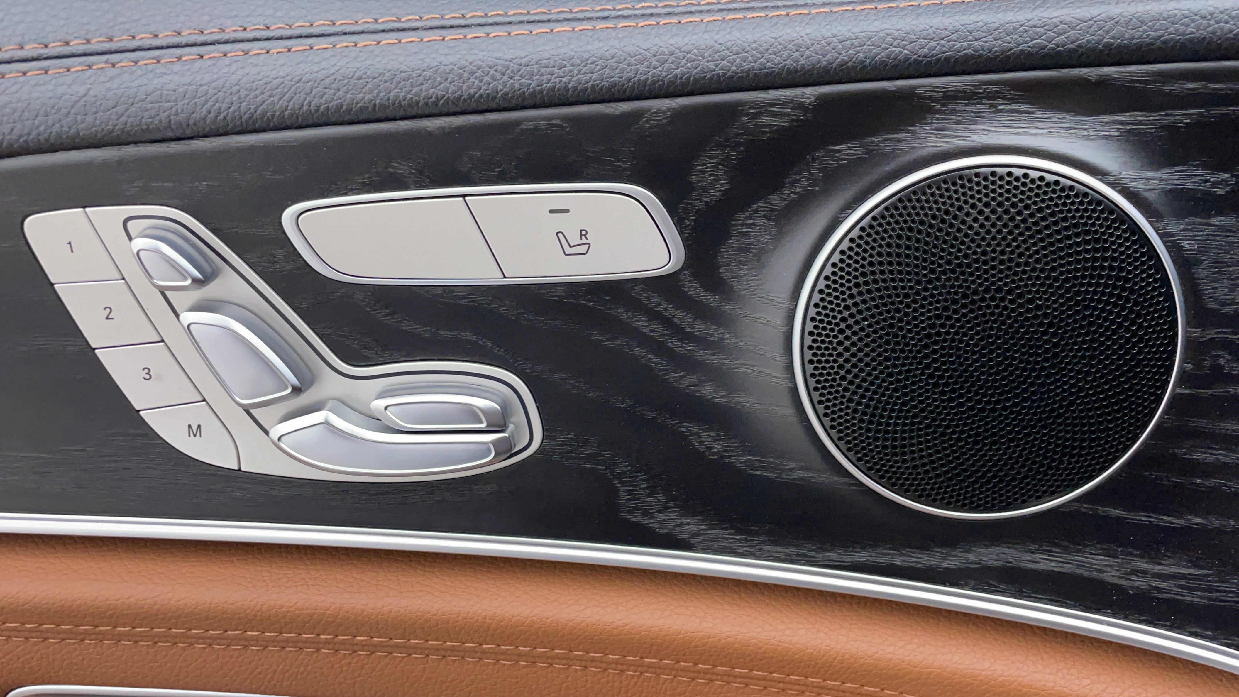 Mercedes Benz E-Class-Speakers