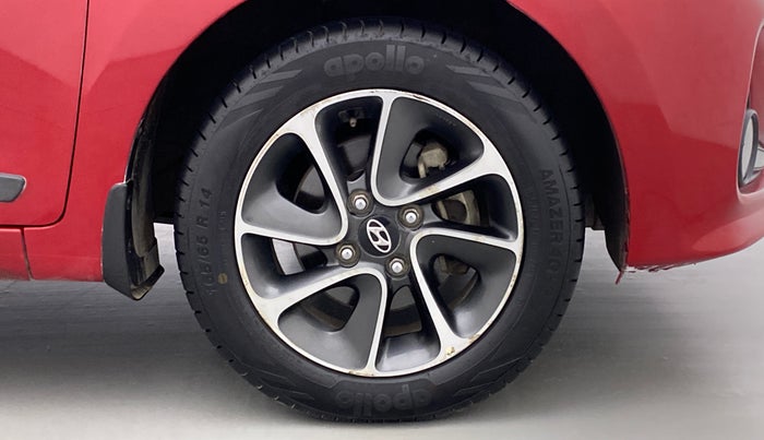 2017 Hyundai Grand i10 SPORTZ (O) 1.2 AT VTVT, Petrol, Automatic, 22,955 km, Right Front Wheel