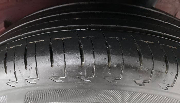 2018 Honda Amaze 1.2 SMT I VTEC, Petrol, Manual, 5,100 km, Left Rear Tyre Tread